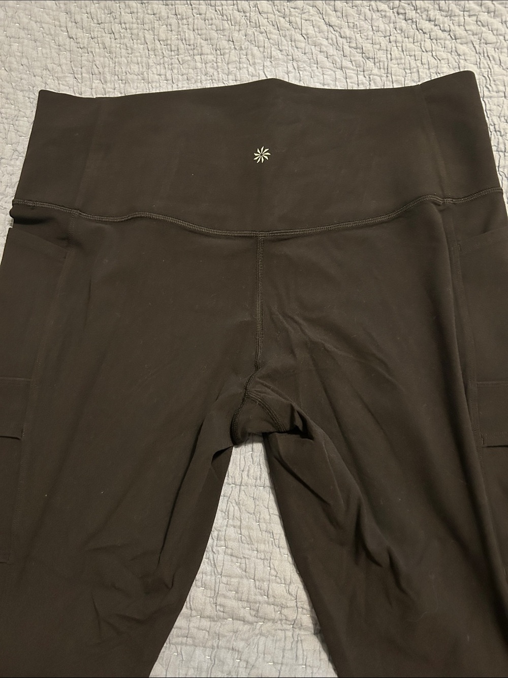 Athleta NWT Salutation Cargo Tight/Legging 7/8 Length XL - Picture 6 of 7